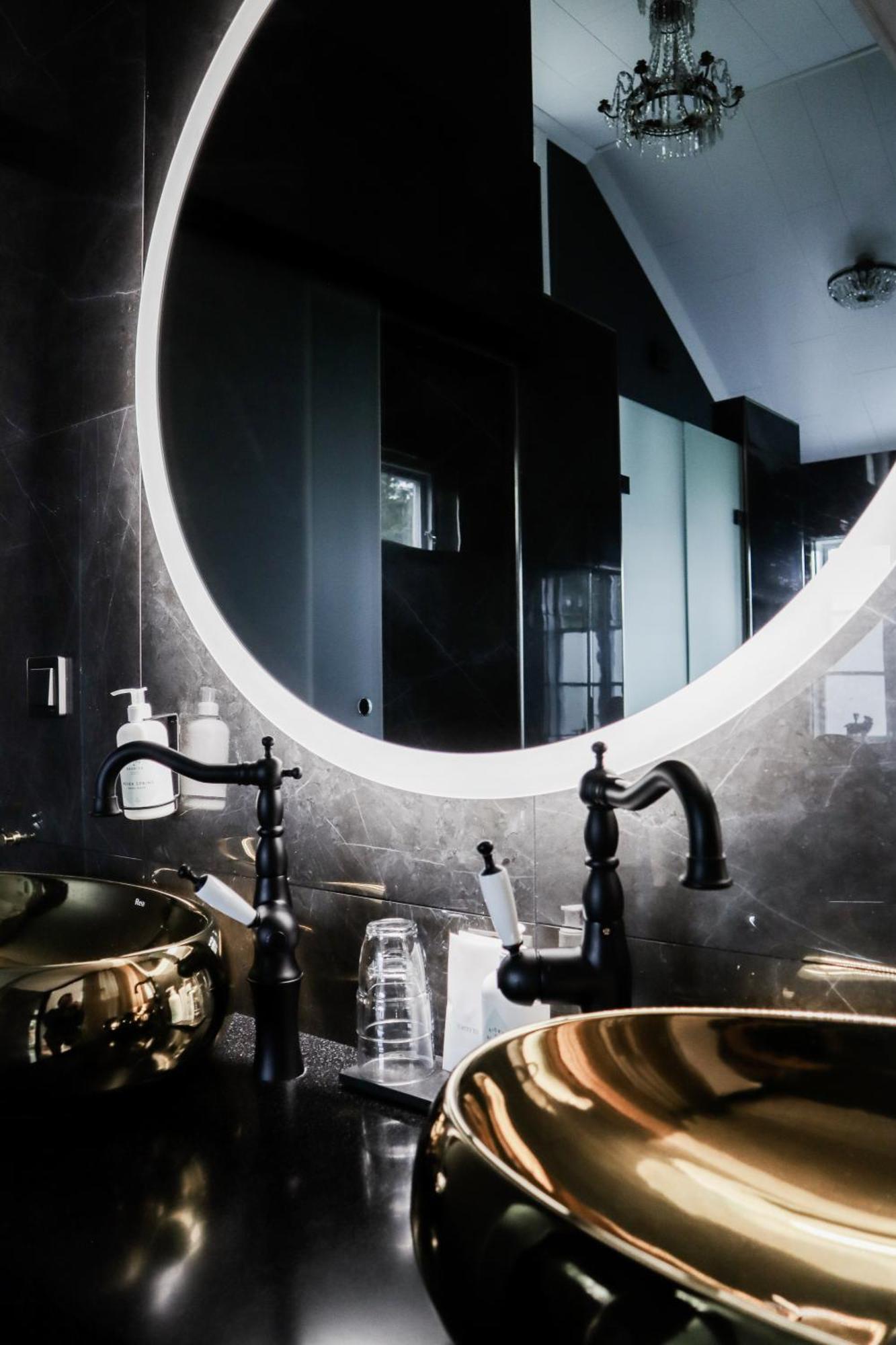 Hoegbo Brukshotell & Spa Sandviken Dış mekan fotoğraf